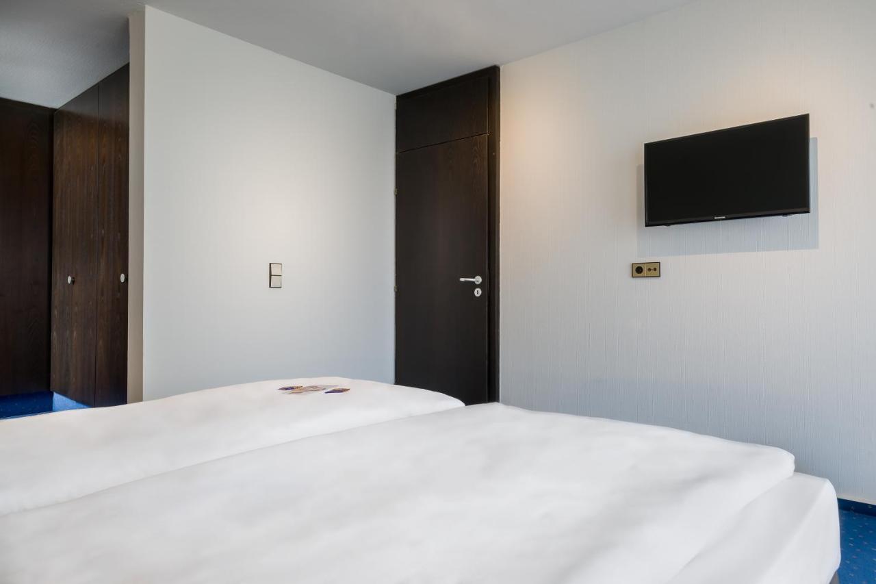 Hotel Strohgaeu Korntal-Münchingen Buitenkant foto