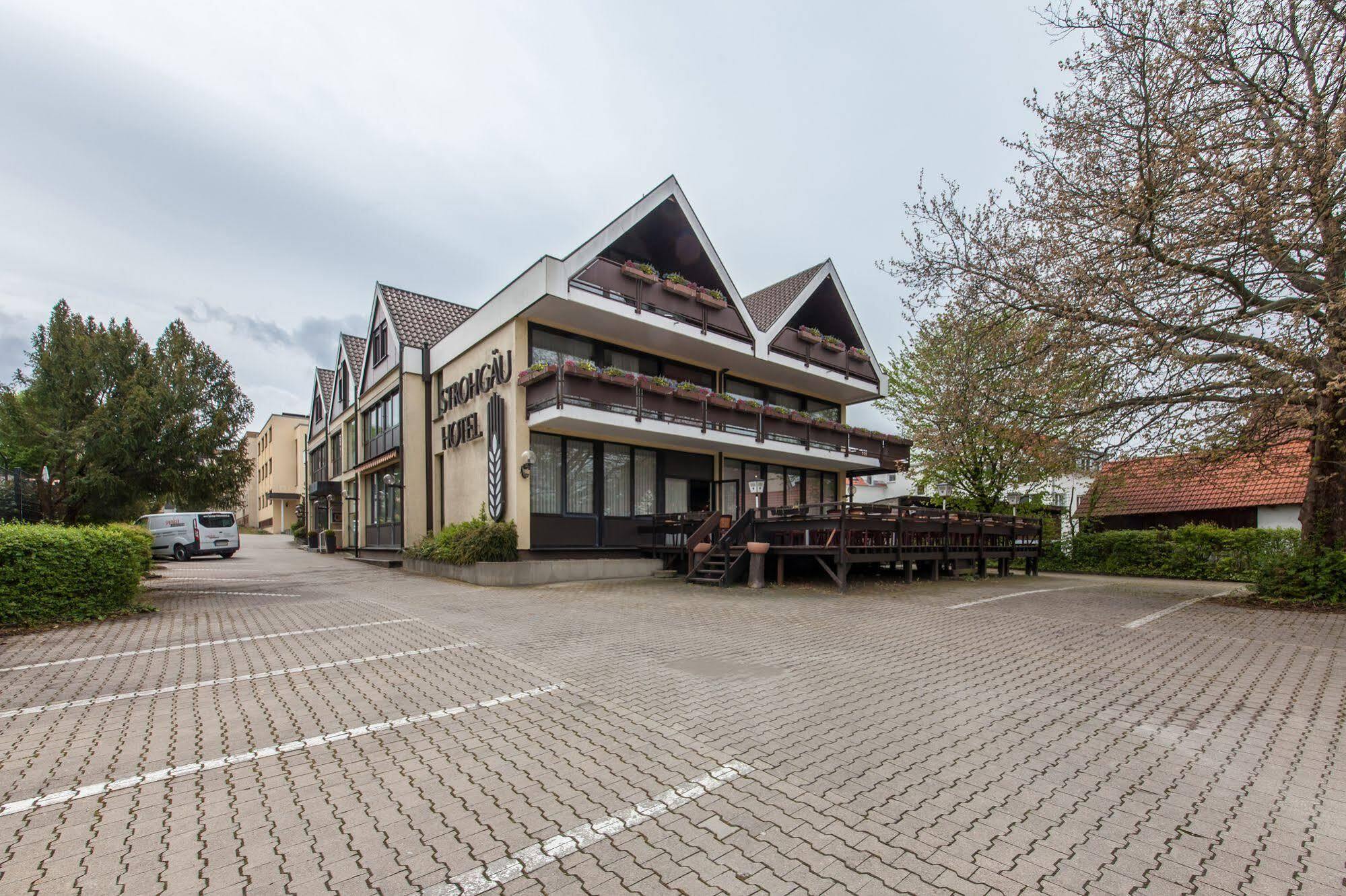 Hotel Strohgaeu Korntal-Münchingen Buitenkant foto