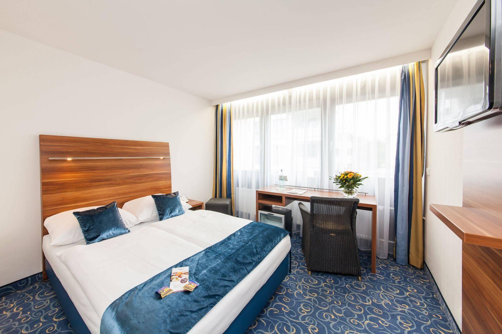 Hotel Strohgaeu Korntal-Münchingen Buitenkant foto