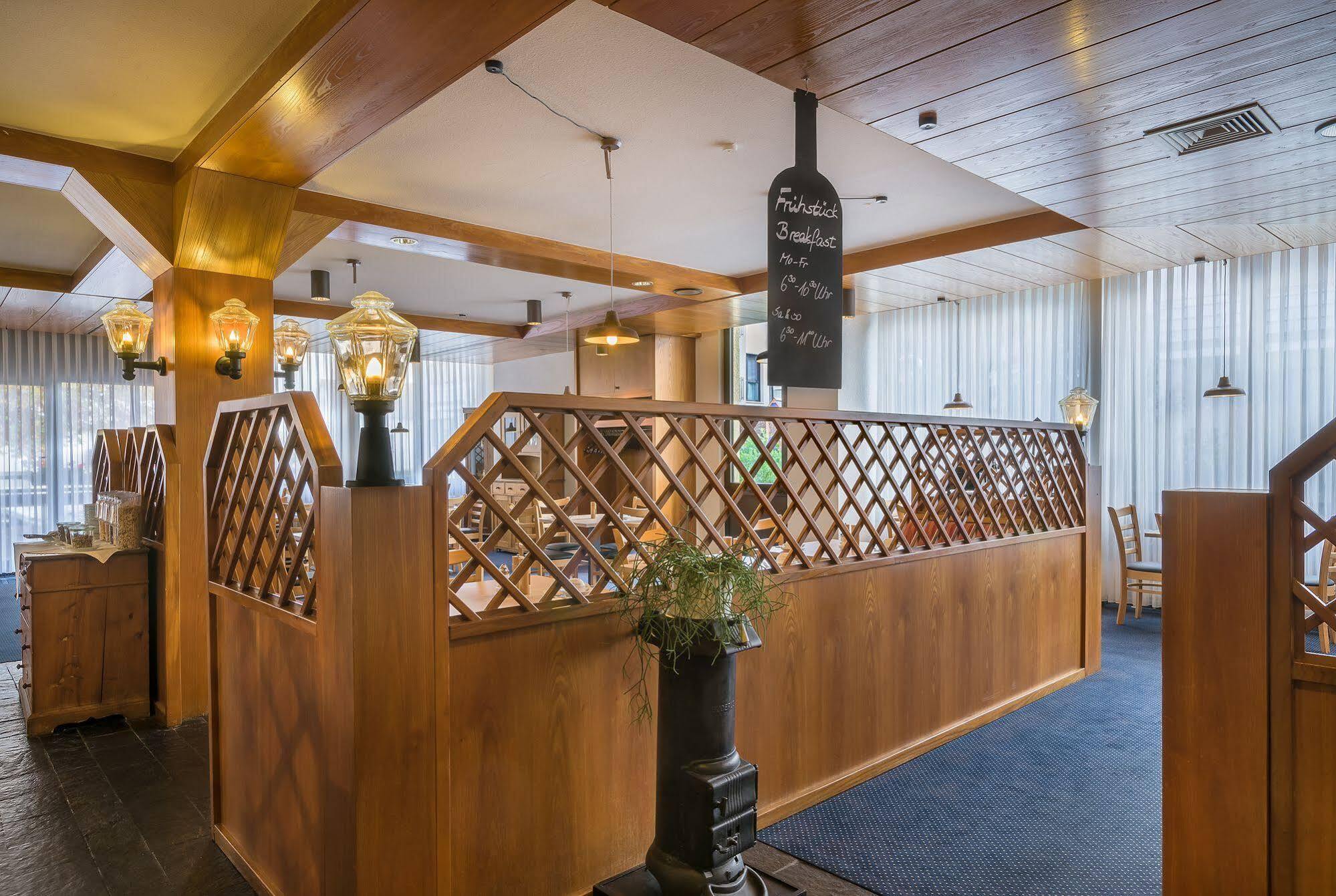 Hotel Strohgaeu Korntal-Münchingen Buitenkant foto