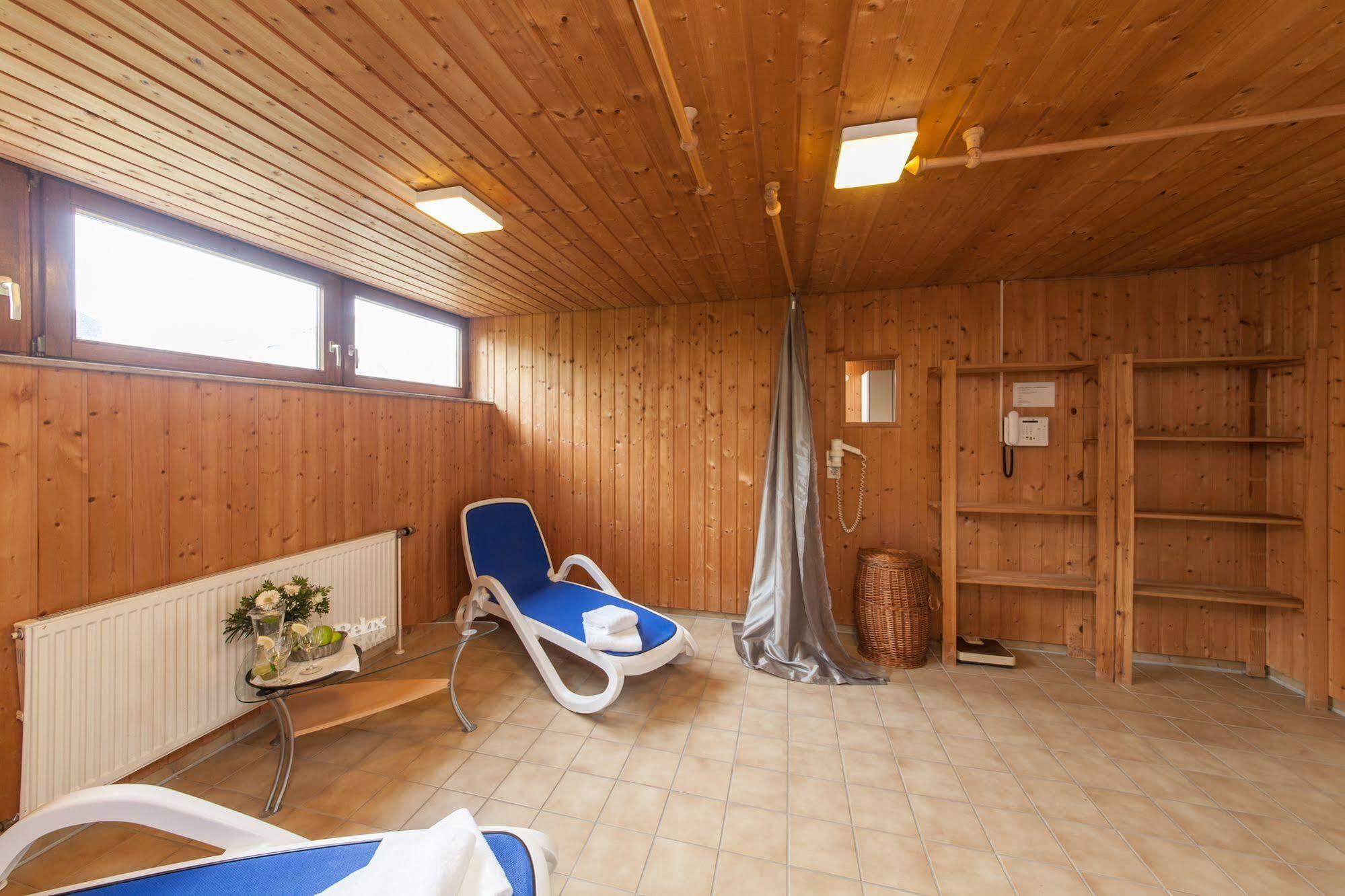 Hotel Strohgaeu Korntal-Münchingen Buitenkant foto
